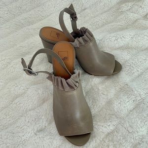 14th & Union Ruffle Block Heel